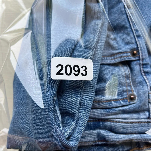 Abercrombie & Fitch High Rise Skinny Denim Jeans - 22093 - Picture 10 of 10